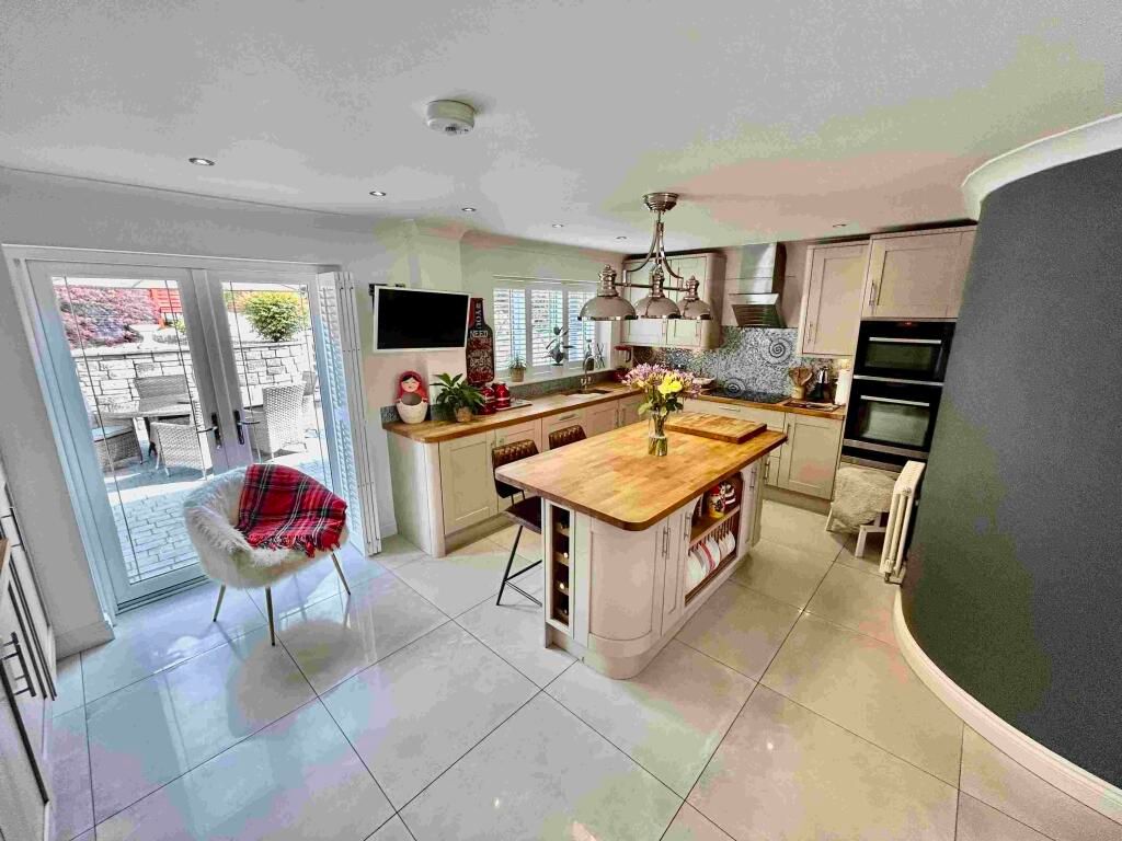 Additional image 11 of 4 bed detached house for saleGilfach Road, Tonyrefail, Porth CF39