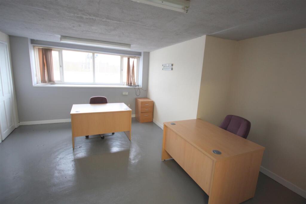 Additional image 11 of The Mill Walk, Northfield B31 4HL