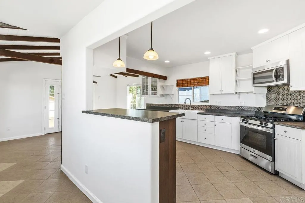 Additional image 31 of 835 Barsby St Unit Main House, Vista, CA 92084