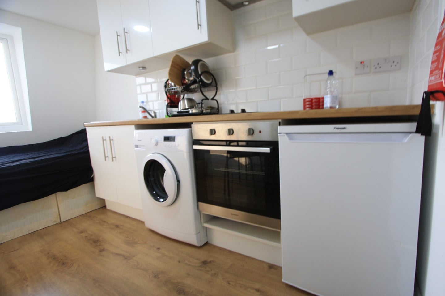 Additional image 4 of Studio Flat, Walworth Place, SE17, N1 7GU