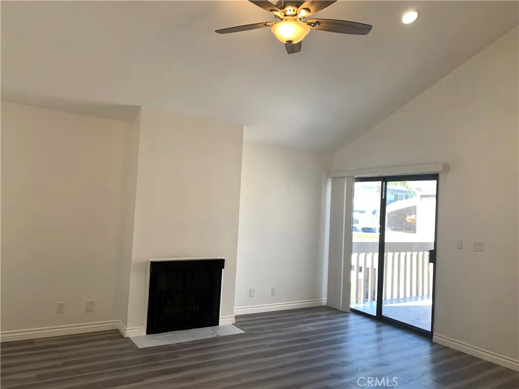 2117 Alabama St, Huntington Beach, CA 92648