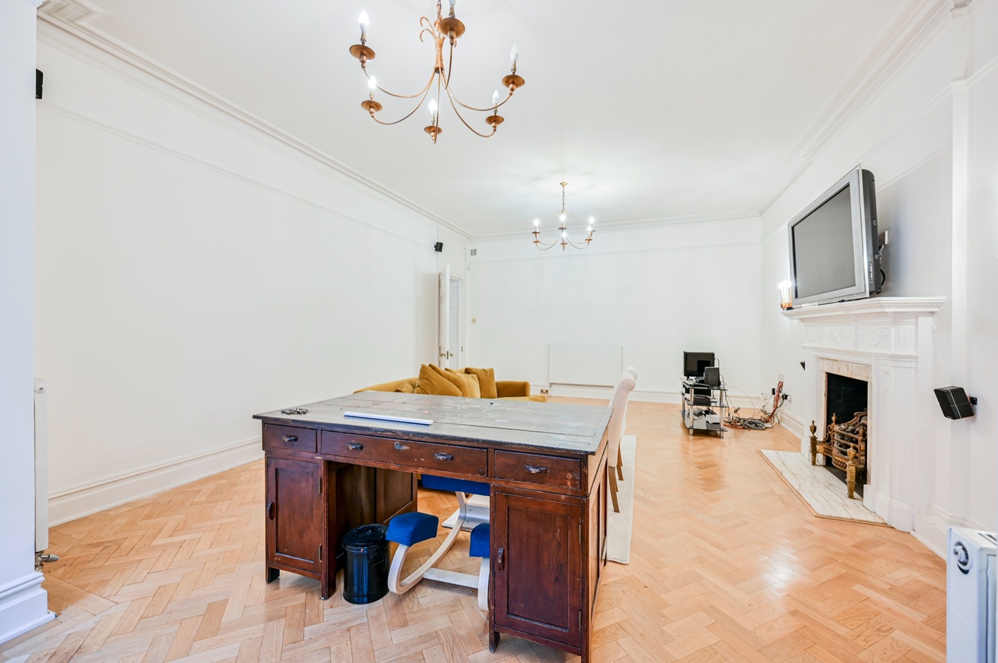 Additional image 11 of 2 Bed Flat, Queens Gate, SW7, N1 7GU