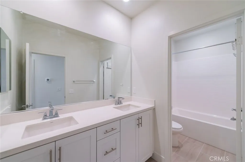 Additional image 20 of 119 Novel, Irvine, CA 92618