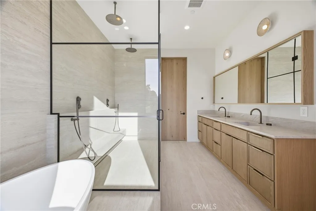 Additional image 89 of 4827 Stansbury Ave, Sherman Oaks, CA 91423