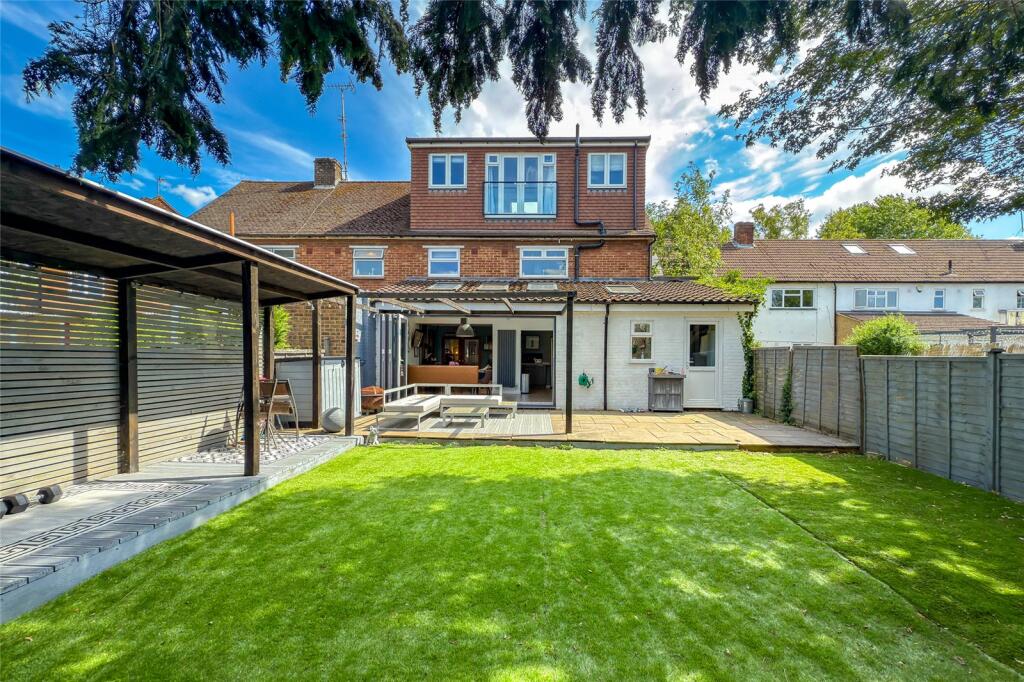 Additional image 24 of Chestnut Drive, St. Albans, Hertfordshire, AL4