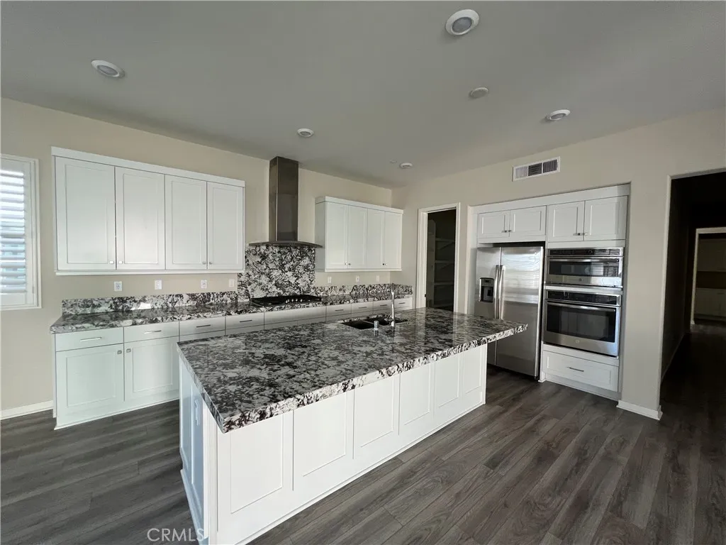 Additional image 7 of 110 Sculpture, Irvine, CA 92618