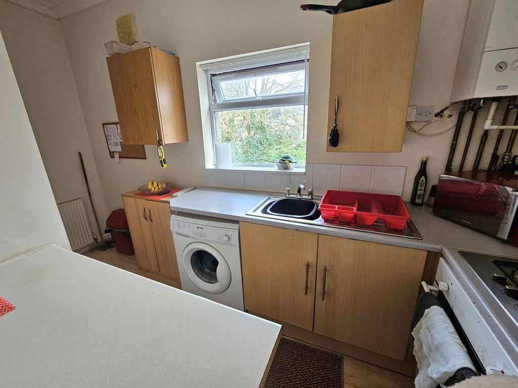Additional image 12 of 1 bed flat for saleCommercial Road, Resolven, Neath, Neath Port Talbot. SA11