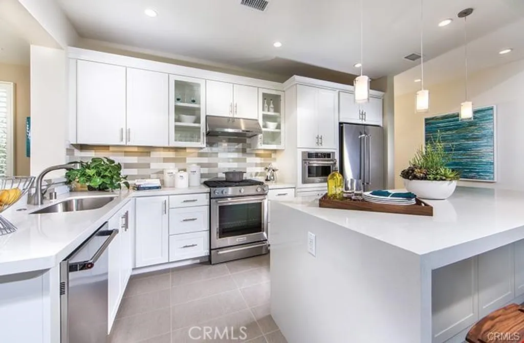 Additional image 6 of 141 Damsel, Irvine, CA 92620