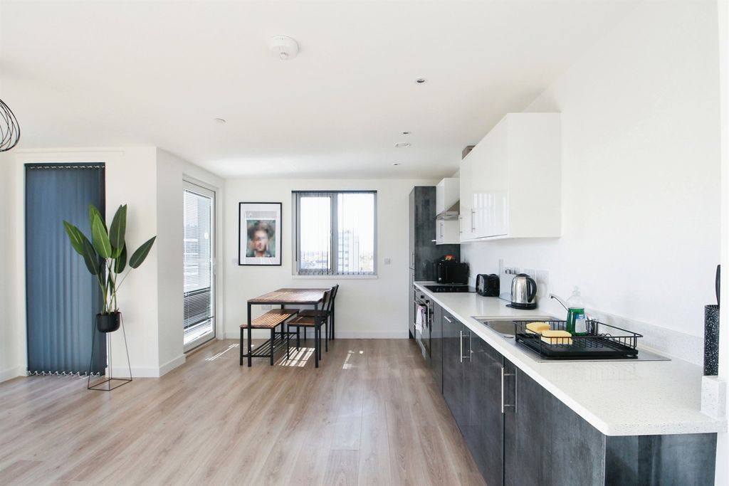 Additional image 2 of 2 bed flat for saleBroadway, Peterborough PE1