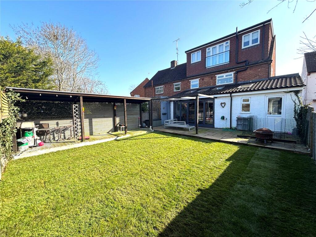 Additional image 23 of Chestnut Drive, St. Albans, Hertfordshire, AL4