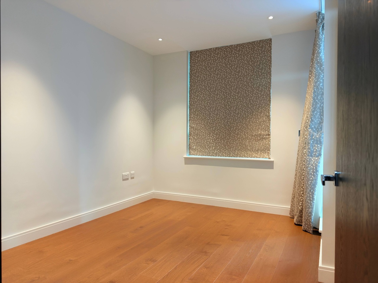 Additional image 10 of 3 Bed Flat, Sophora House, SW11, N1 7GU