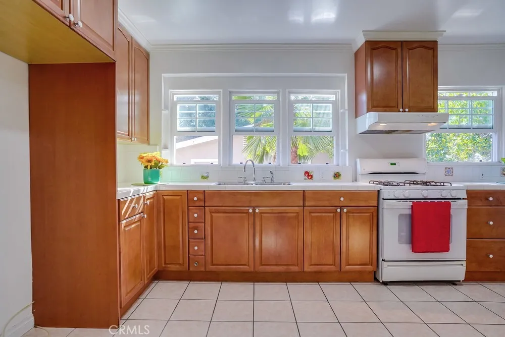 Additional image 58 of 2504 Piedmont Avenue, Montrose, CA 91020