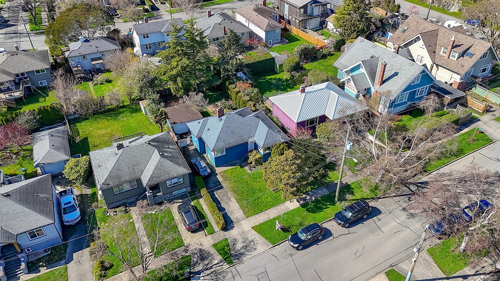 444 Stannard Avenue, Victoria, BC, V8S 3M5