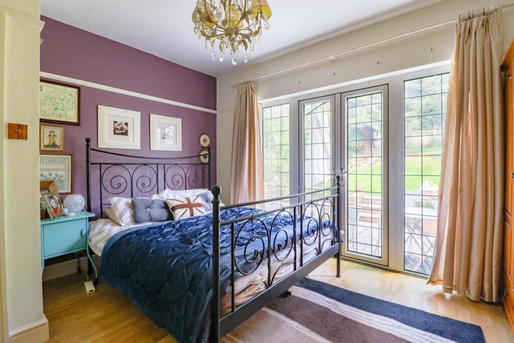 Additional image 14 of Georges Wood Road, Brookmans Park