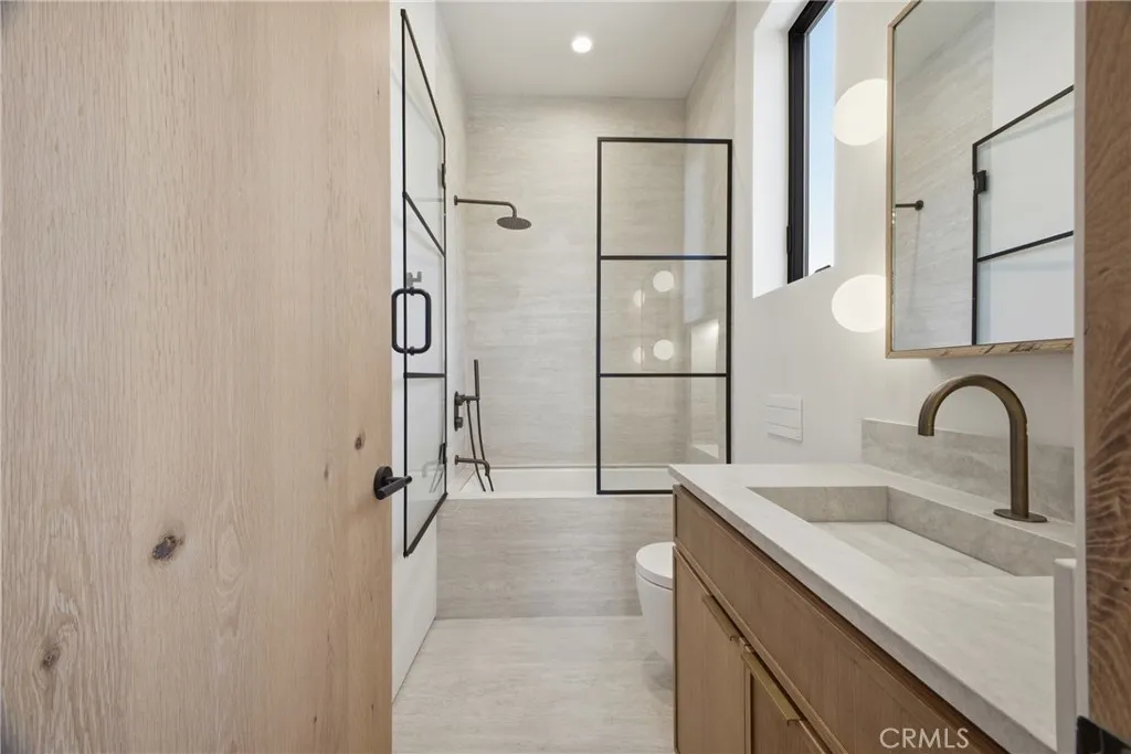 Additional image 32 of 4827 Stansbury Ave, Sherman Oaks, CA 91423