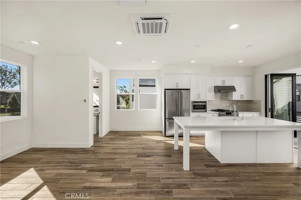 Additional image 34 of 19031 Main St #101, Huntington Beach, CA 92648