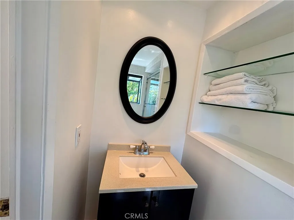 Additional image 5 of 1033 Eastman Way, Laguna Beach, CA 92651