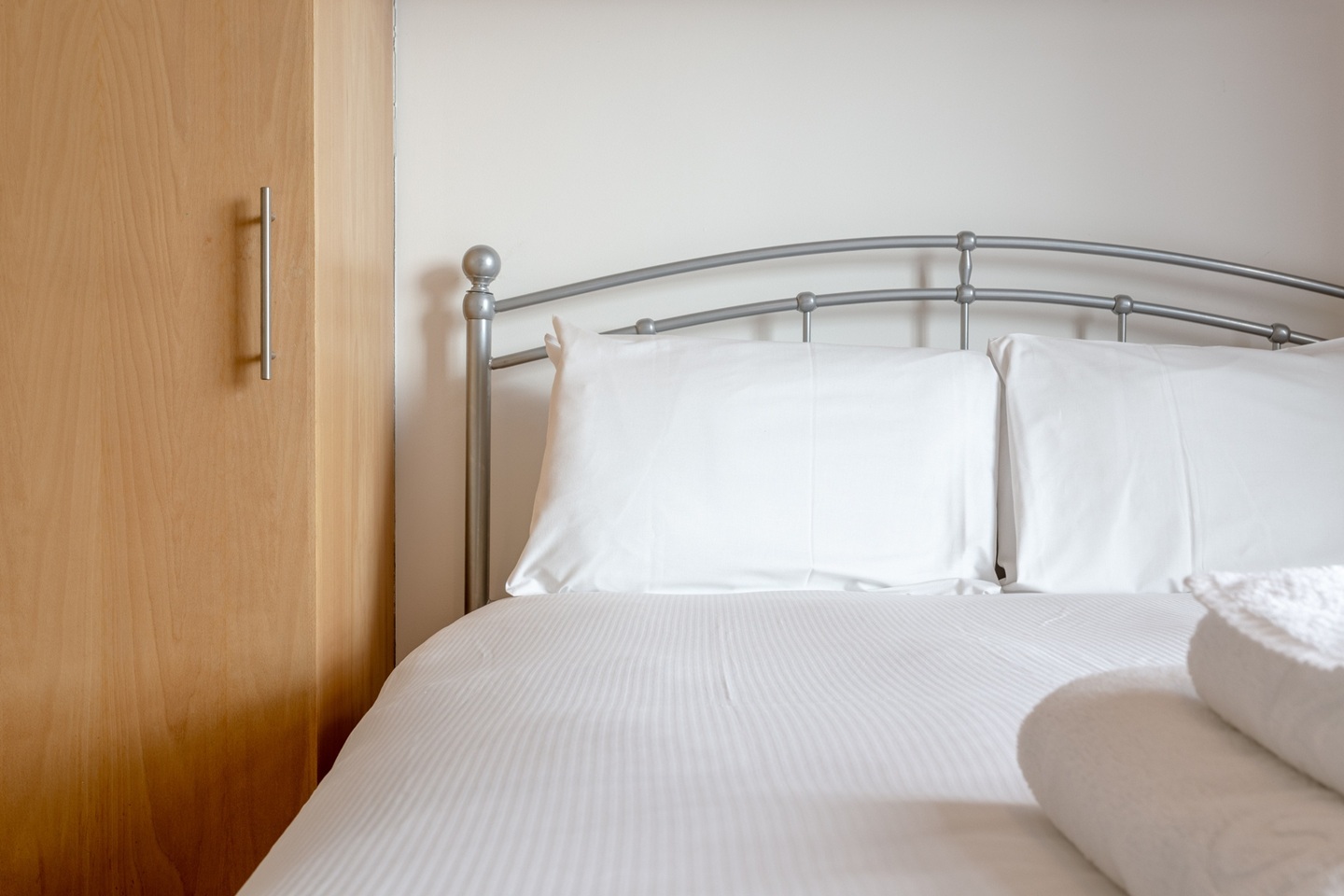 Additional image 22 of 2 Bed Flat, Trinity Square, EC3N, N1 7GU