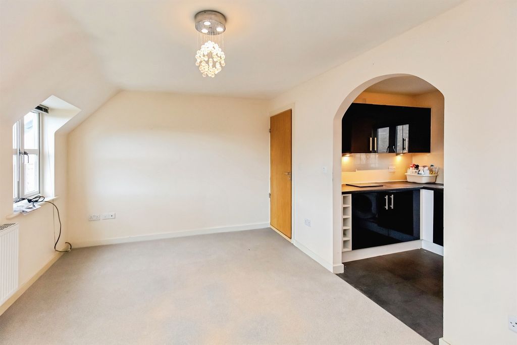 1 bed flat for saleWinterton Close, Stamford PE9 photo 2