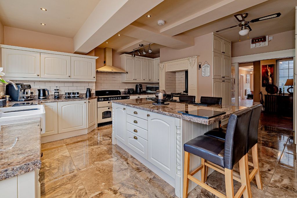 Additional image 6 of 9 bed detached house for saleY Felinheli, Gwynedd LL56