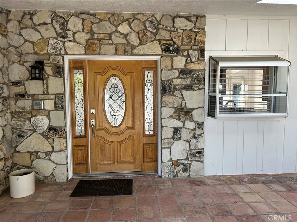 Additional image 3 of 24010 Hatteras St, Woodland Hills, CA 91367