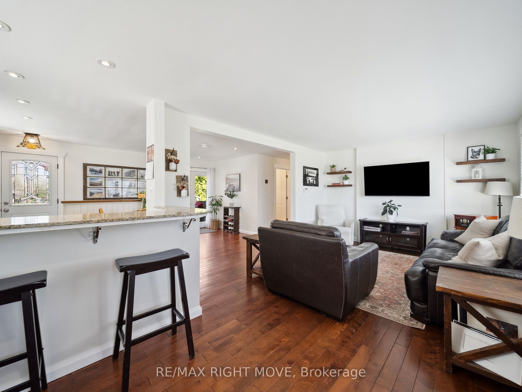 Additional image 2 of 603 High Street, Orillia, ON, L3V 4Y2