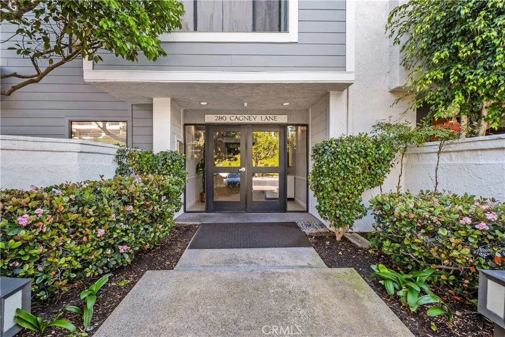 Additional image 2 of 280 Cagney Ln Unit 116, Newport Beach, CA 92663