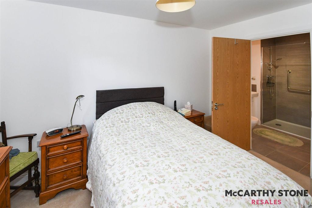 Additional image 9 of 2 bed flat for saleGibson Court, Tattershall Road, Woodhall Spa LN10