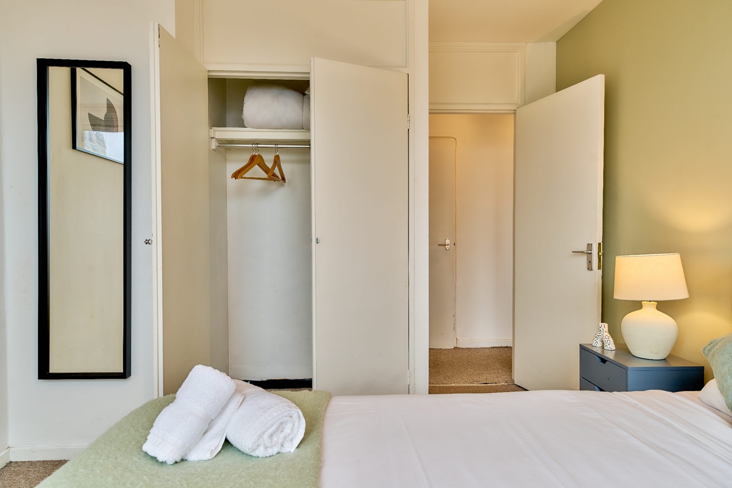 Additional image 12 of 2 Bed Flat, Charles Gardner Court, N1, N1 7GU