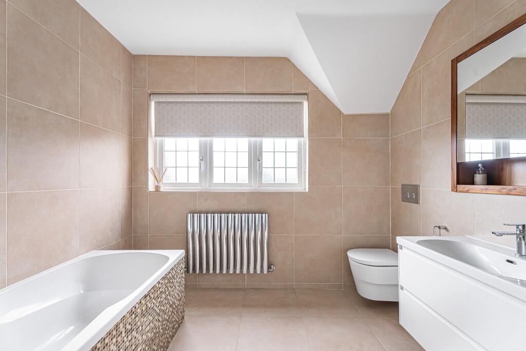 Additional image 21 of Georges Wood Road, Brookmans Park, AL9