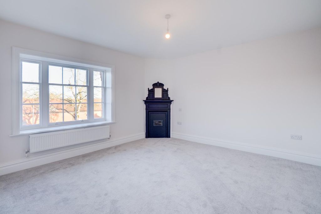 Additional image 6 of 2 bed flat for sale6 Kilwardby House, Kilwardby Street, Ashby De La Zouch LE65