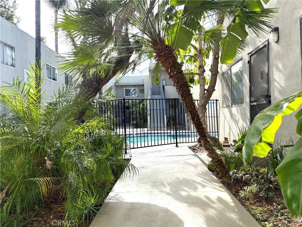 Additional image 27 of 18657 Collins Street Unit 19, Tarzana, CA 91356