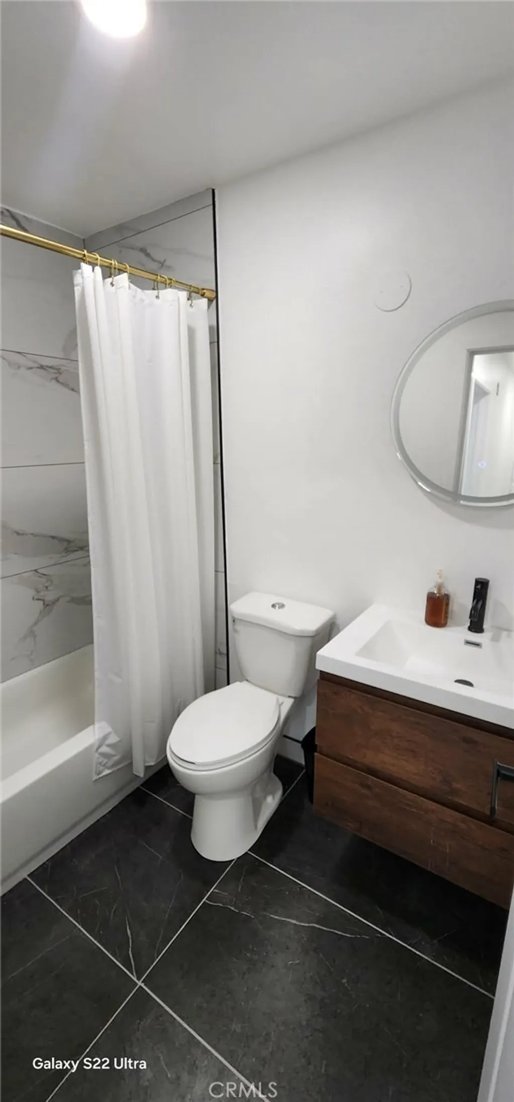 1566 Pine Avenue Unit 202A, Long Beach, CA 90813