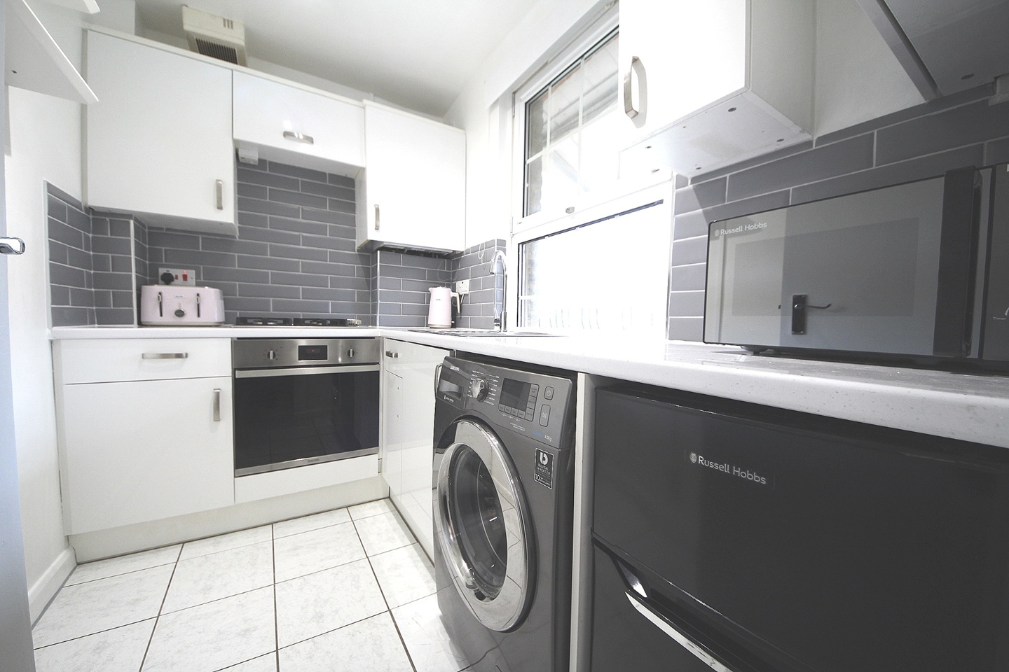 Additional image 9 of Studio Flat, Ebury Bridge Road, SW1W, N1 7GU
