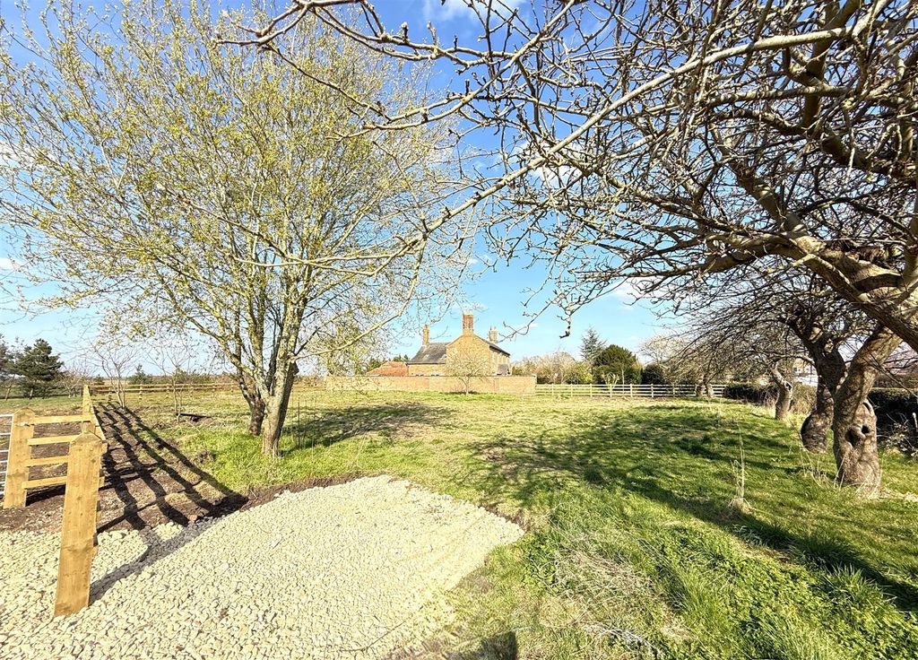 Land for saleLangar Road, Barnstone NG13