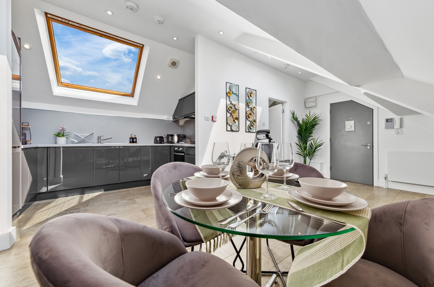 Additional image 24 of Studio Flat, United, EC1V, N1 7GU