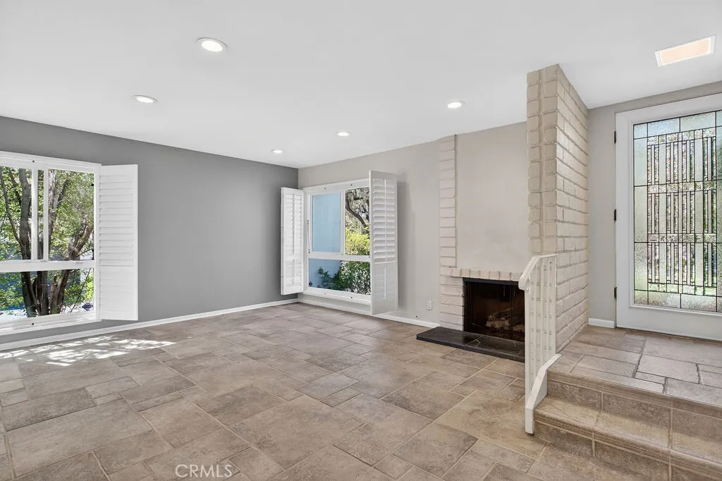 Additional image 21 of 401 Vista Roma, Newport Beach, CA 92660