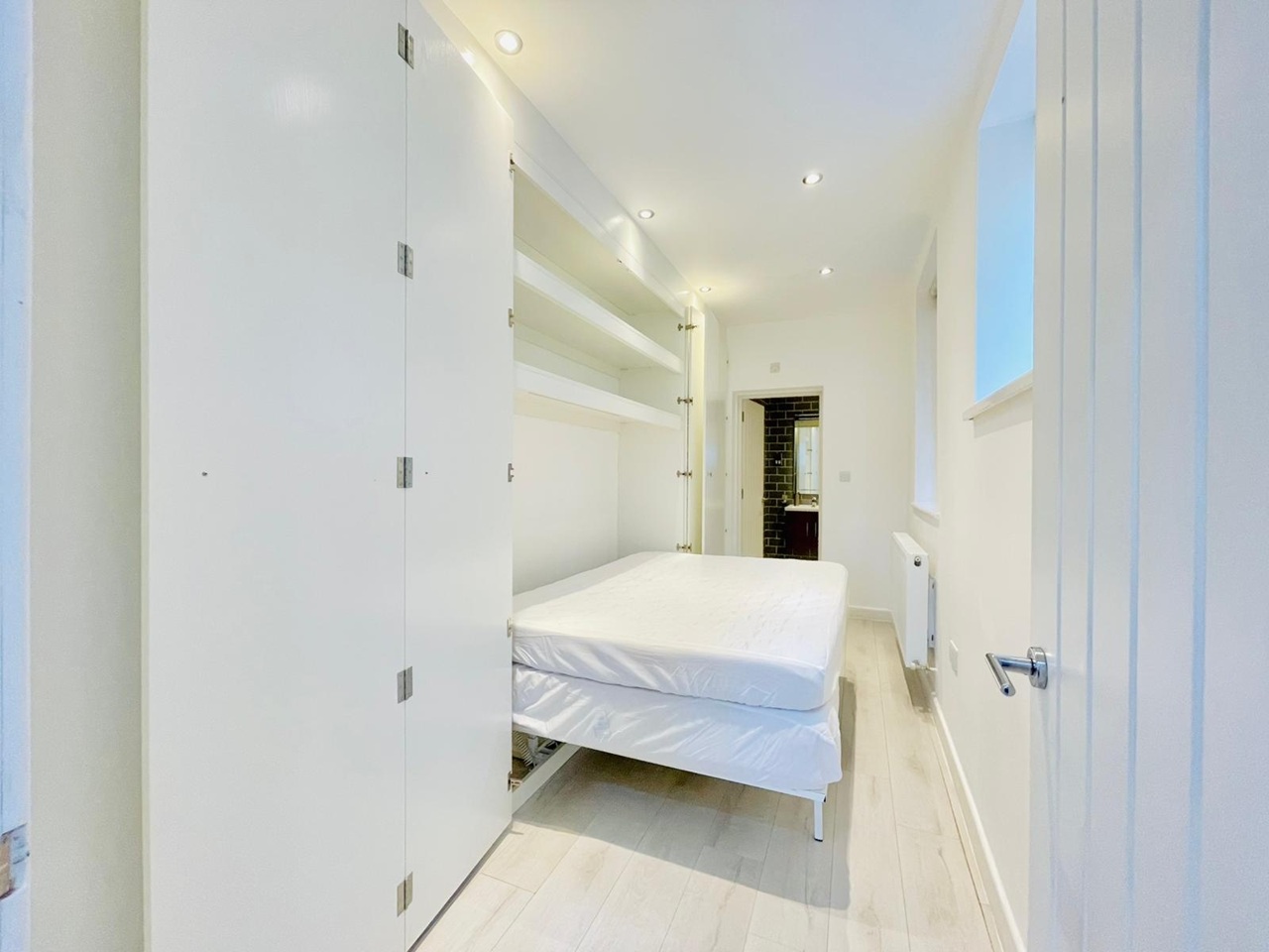 Additional image 6 of 1 Bed Flat, Kennington Road, SE11, N1 7GU