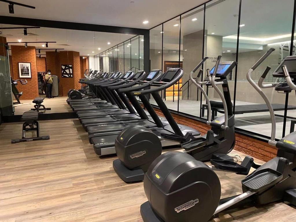 Additional image 11 of 1 Bed Flat, Keybridge Tower, SW8, N1 7GU