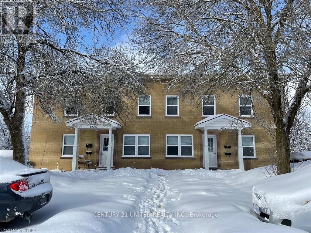 B-1247 Clonsilla Avenue, Peterborough, ON, K9J 5Z1