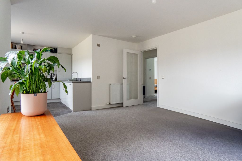 Additional image 4 of 2 bed flat for saleCurlew Road, Forres IV36