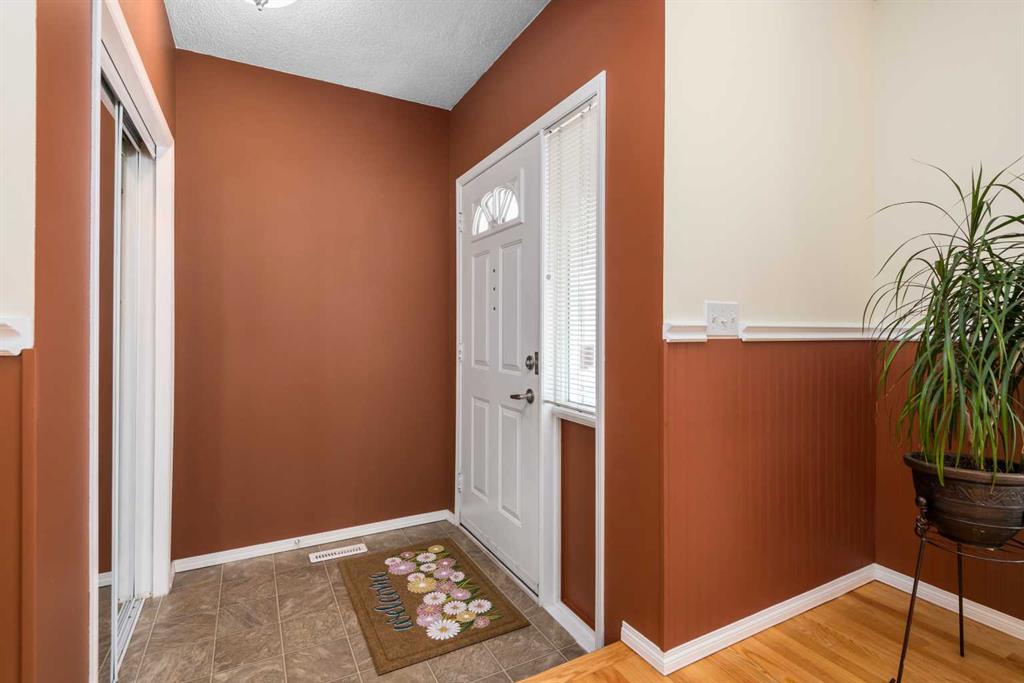 Additional image 6 of 232 Millbank Drive SW, Calgary, AB, T2Y 2H8