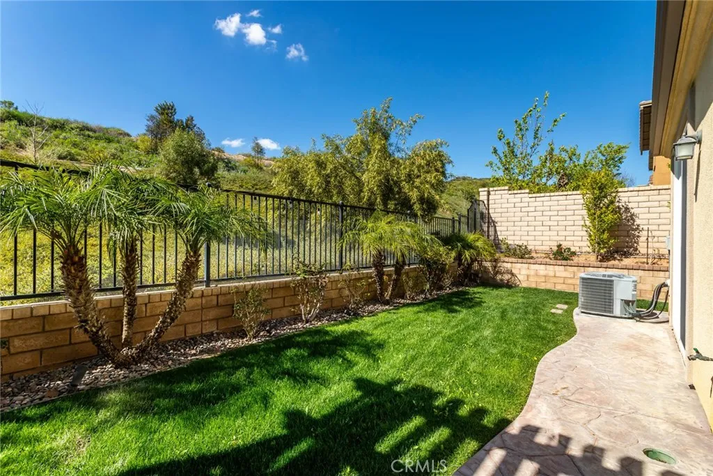 Additional image 38 of 28629 Farrier Dr, Valencia, CA 91354