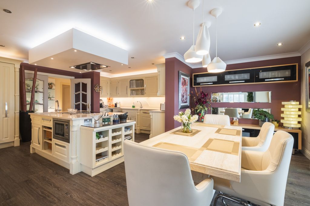 Additional image 11 of 3 bed flat for saleLa Route De La Cote, St. Martin, Jersey JE3