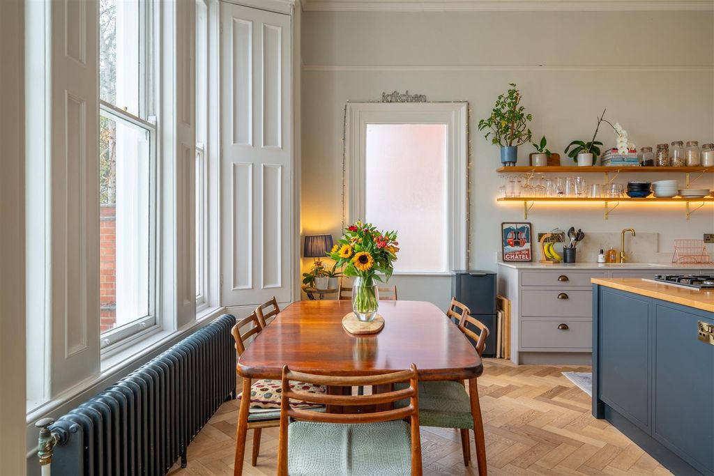 Additional image 6 of 7 bed link detached house for saleLenton Road, The Park NG7