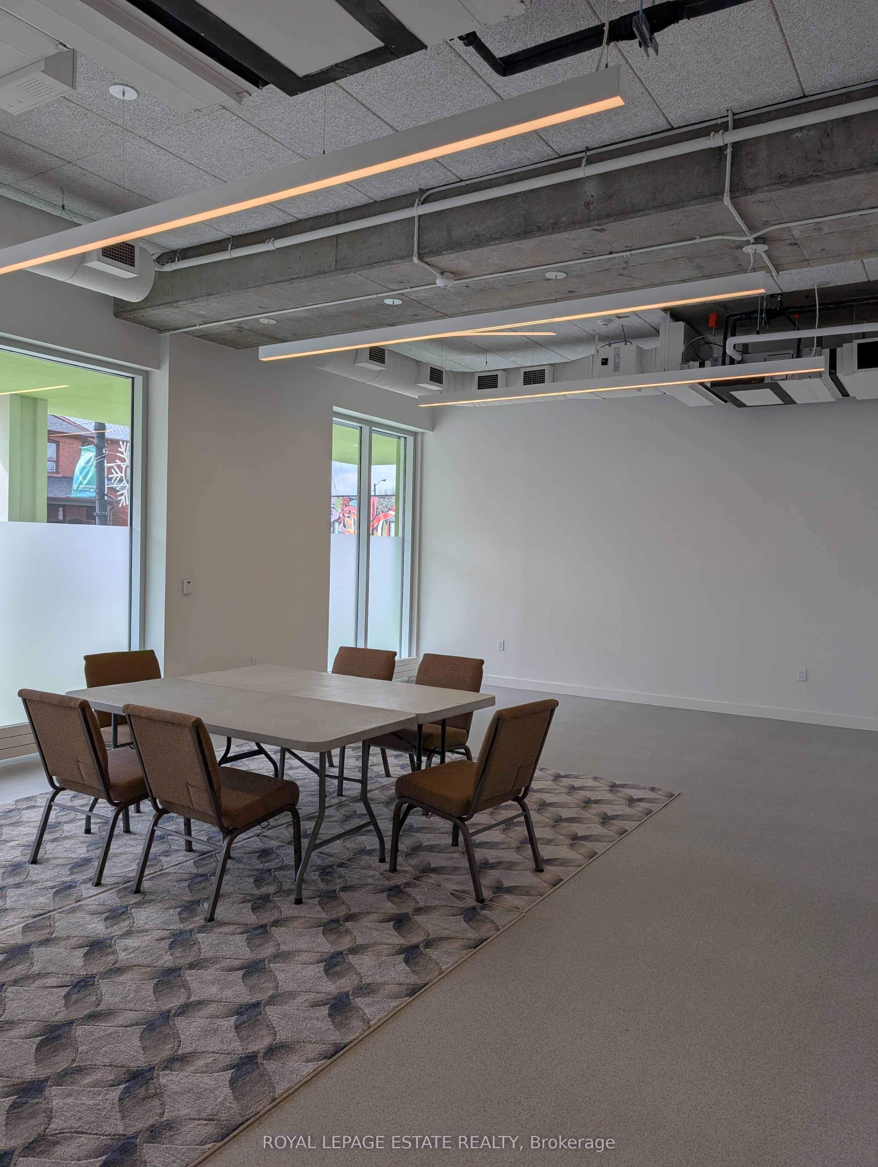 Additional image 5 of (Main Level)-473 Oakwood Avenue, Toronto, ON, M6E 2W4