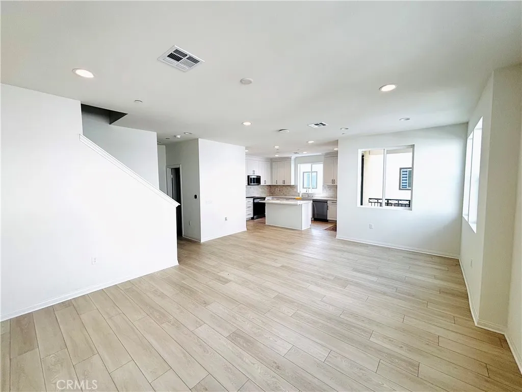 Additional image 23 of 2450 E Agave Street Unit 1, Anaheim, CA 92806