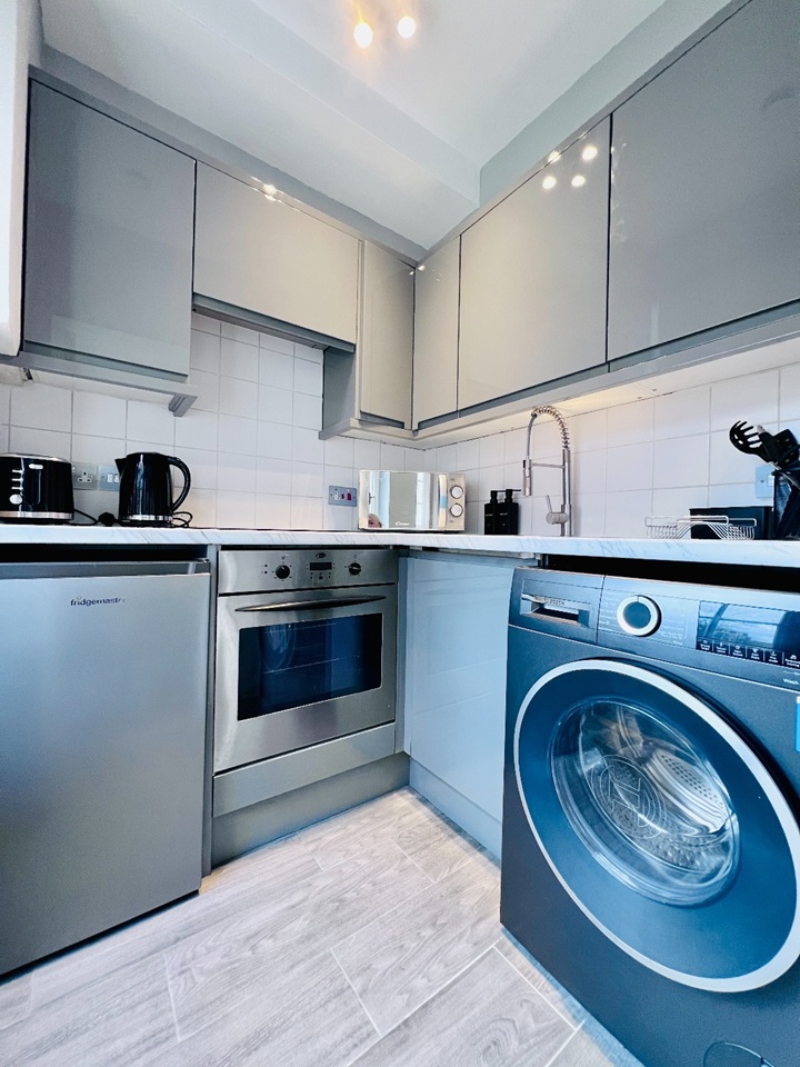 Additional image 8 of Studio Flat, Edgware Road, W2, N1 7GU