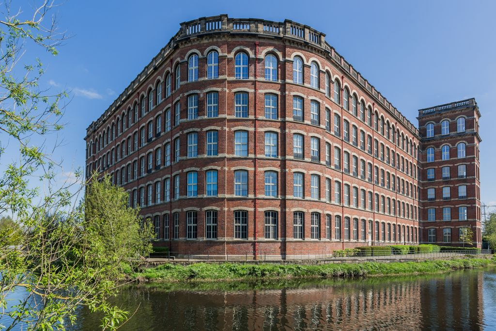 Additional image 2 of 3 bed penthouse for sale4/10 Anchor Mill, Thread Street, Paisley PA1