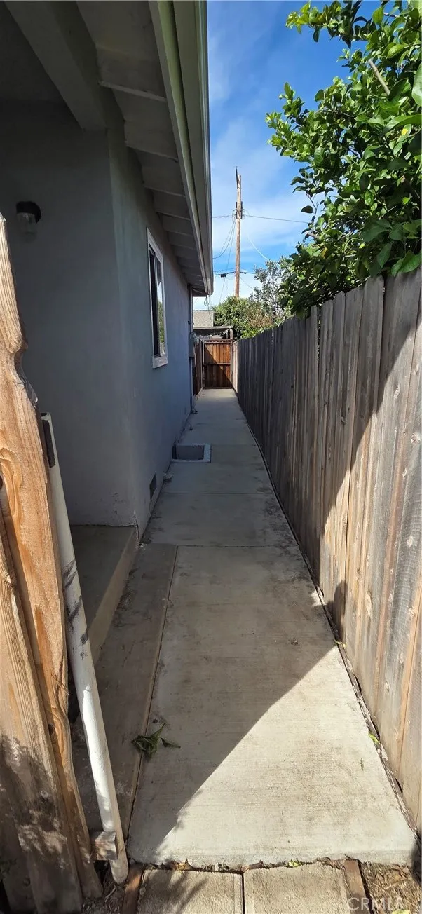 Additional image 63 of 20237 Vanowen St, Winnetka, CA 91306